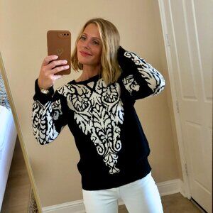 REMAIN Black and white sweater pullover